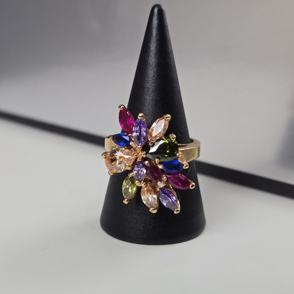 Jewelry - Goldplated Multicolor Crystal Gemstone Flower Ring Size 7